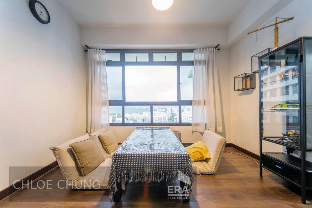 Prop-GPT: HDB - 2 room:   Marsiling Road 180B Marsiling Road For Sale
