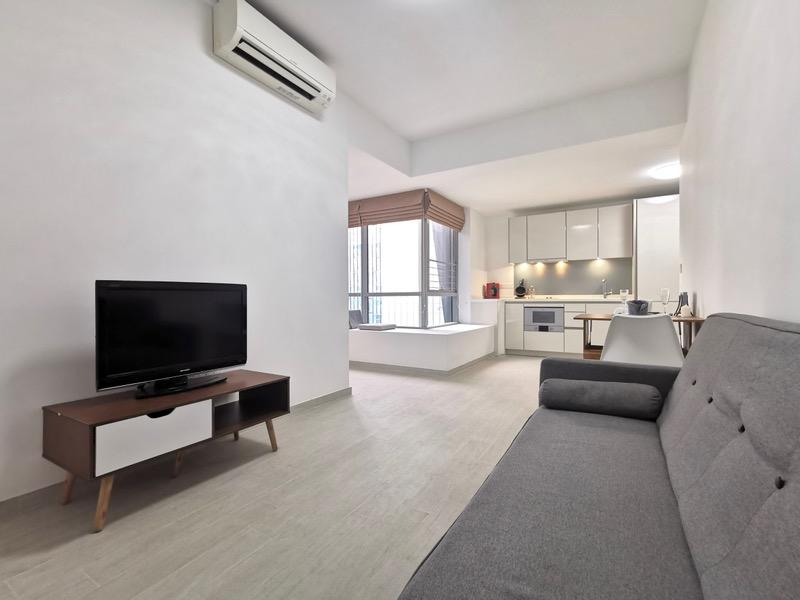 Condominium for Sale, V on Shenton Condominium For Sale, $1,550,000, 1 Bed 1 Bath 743 sqft $2,086.00 psf, SGD 1,550,000 | 99-year Leasehold
