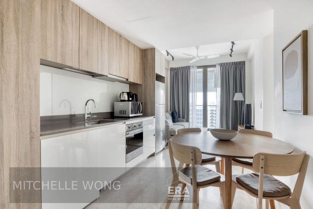Prop-GPT: Condominium:   Paya Lebar Road Park Place Residences At Plq For Sale