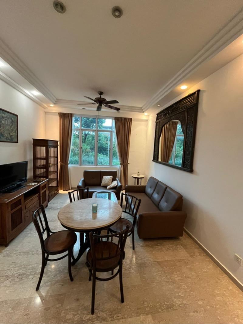 Apartment for Sale, The Daffodil Apartment For Sale, $1,100,000, 2 Bed 2 Bath 689 sqft $1,597.00 psf, SGD 1,100,000 | Freehold