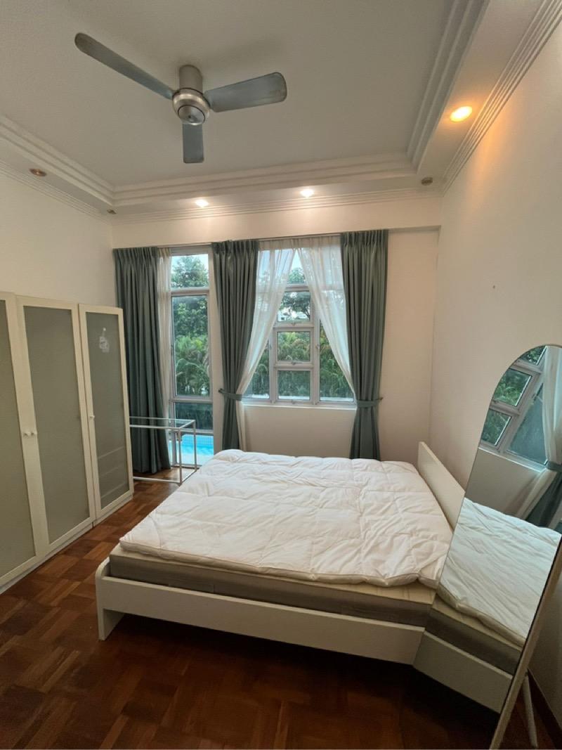 Apartment for Sale, The Daffodil Apartment For Sale, $1,100,000, 2 Bed 2 Bath 689 sqft $1,597.00 psf, SGD 1,100,000 | Freehold