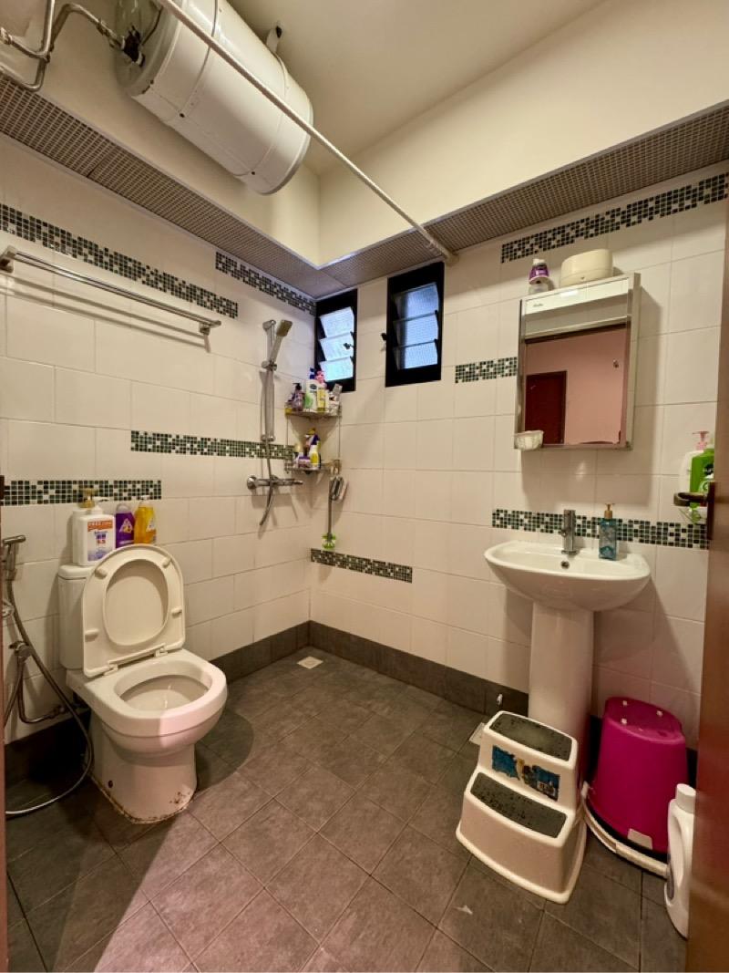 HDB Apartment for Sale: Punggol, D19, 823261
