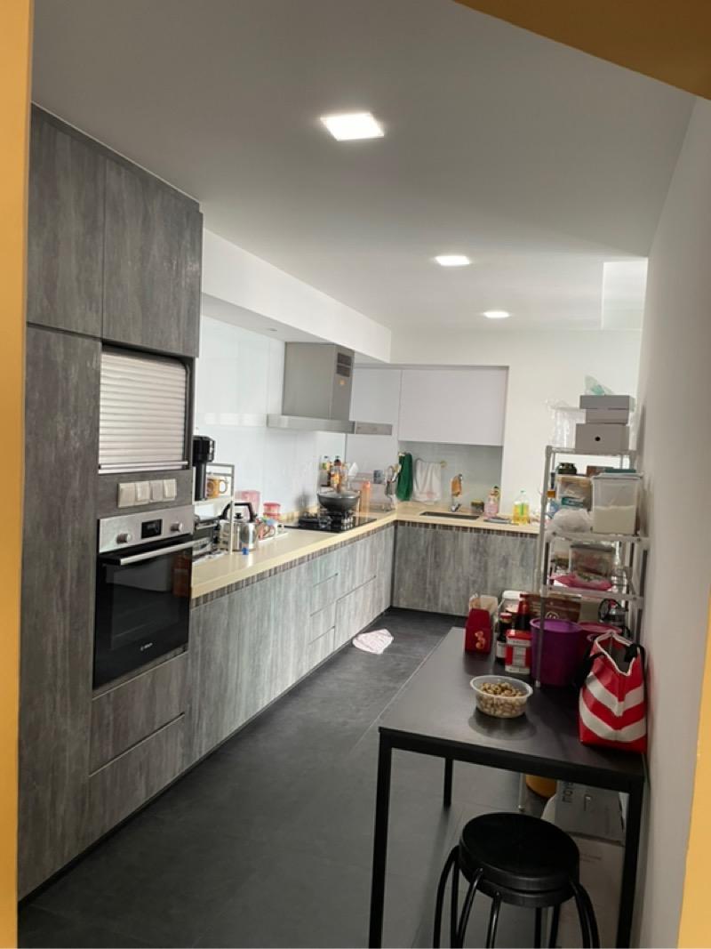 HDB Apartment for Sale, block 117 Bukit Batok West Ave 6 HDB Apartment For Sale, $808,000, 3 Bed 2 Bath 129 sqft $6,264.00 p, SGD 808,000 | 99-year Leasehold