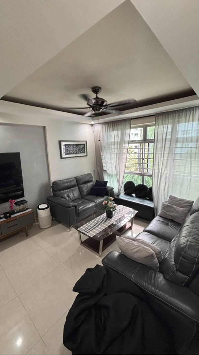 HDB Apartment for Sale, 209B Punggol Place HDB Apartment For Sale, $640,000, 3 Bed 2 Bath 990 sqft $646.00 psf, SGD 640,000 | 99-year Leasehold