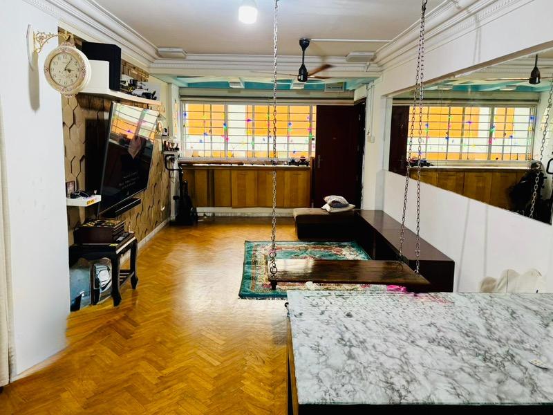 HDB Apartment for Sale, 671 Hougang Avenue 8 HDB Apartment For Sale, $560,000, 3 Bed 2 Bath 1,119 sqft $500.00 psf, SGD 560,000 | 99-year Leasehold