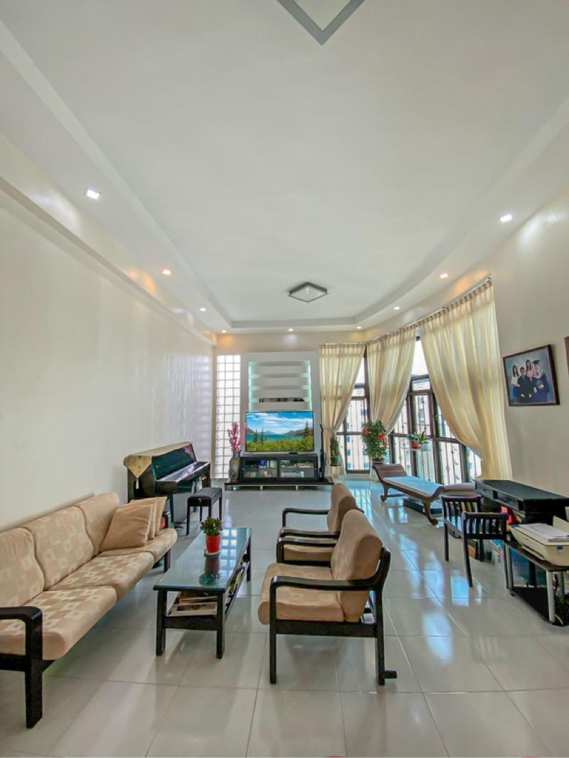 Prop-GPT: HDB Apartment: D23  652 Senja Link