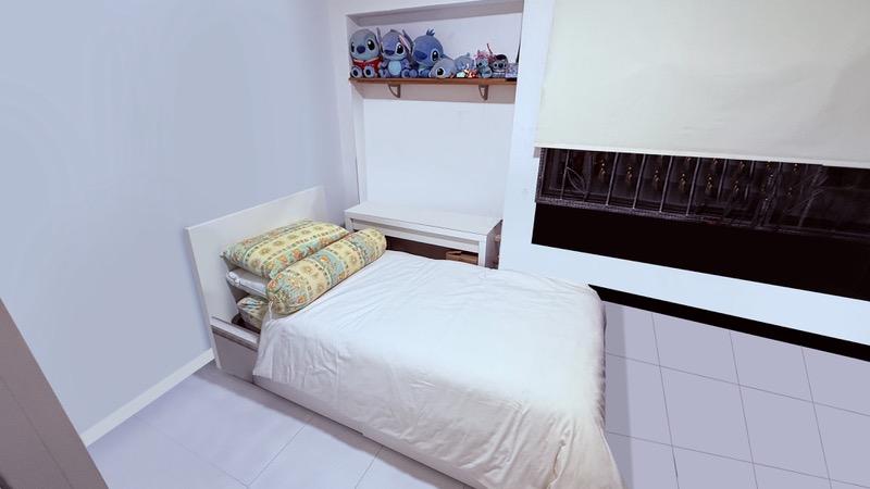 HDB Apartment for Sale, 652 Senja Link HDB Apartment For Sale, $930,000, 4 Bed 2 Bath 1,399 sqft $665.00 psf, SGD 930,000 | 99-year Leasehold