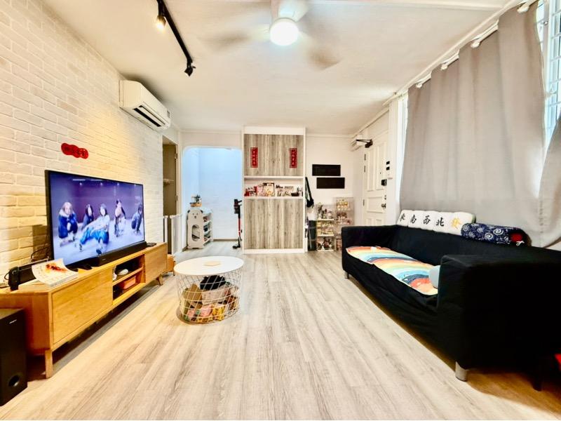 HDB Apartment for Sale, 601 Hougang Avenue 4 HDB Apartment For Sale, $579,000, 3 Bed 2 Bath 904 sqft $640.00 psf, SGD 579,000 | 99-year Leasehold