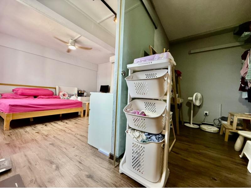 HDB Apartment for Sale, 601 Hougang Avenue 4 HDB Apartment For Sale, $579,000, 3 Bed 2 Bath 904 sqft $640.00 psf, SGD 579,000 | 99-year Leasehold