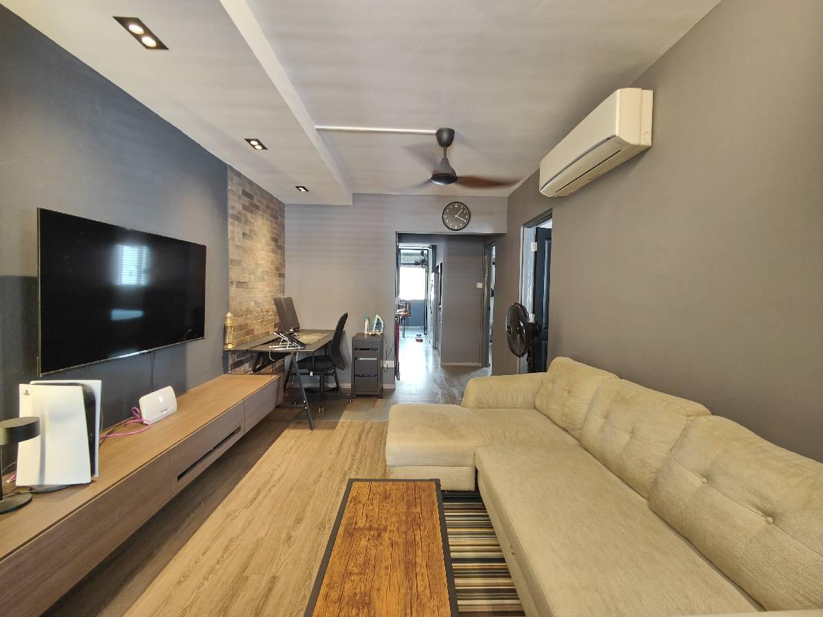 Prop-GPT: HDB Apartment: D25  313 Woodlands Street 31