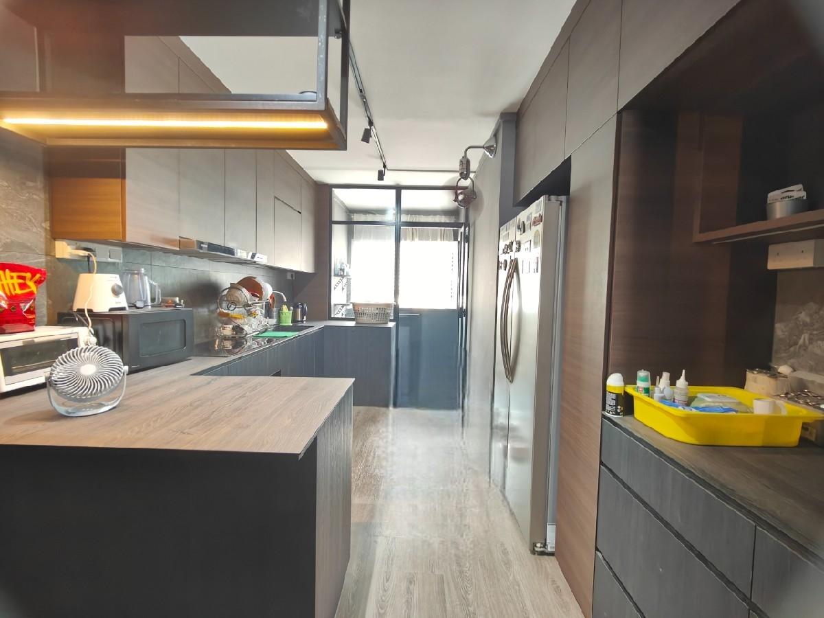 HDB Apartment for Sale, 313 Woodlands Street 31 HDB Apartment For Sale, $488,000, 2 Bed 2 Bath 786 sqft $621.00 psf, SGD 488,000 | 99-year Leasehold