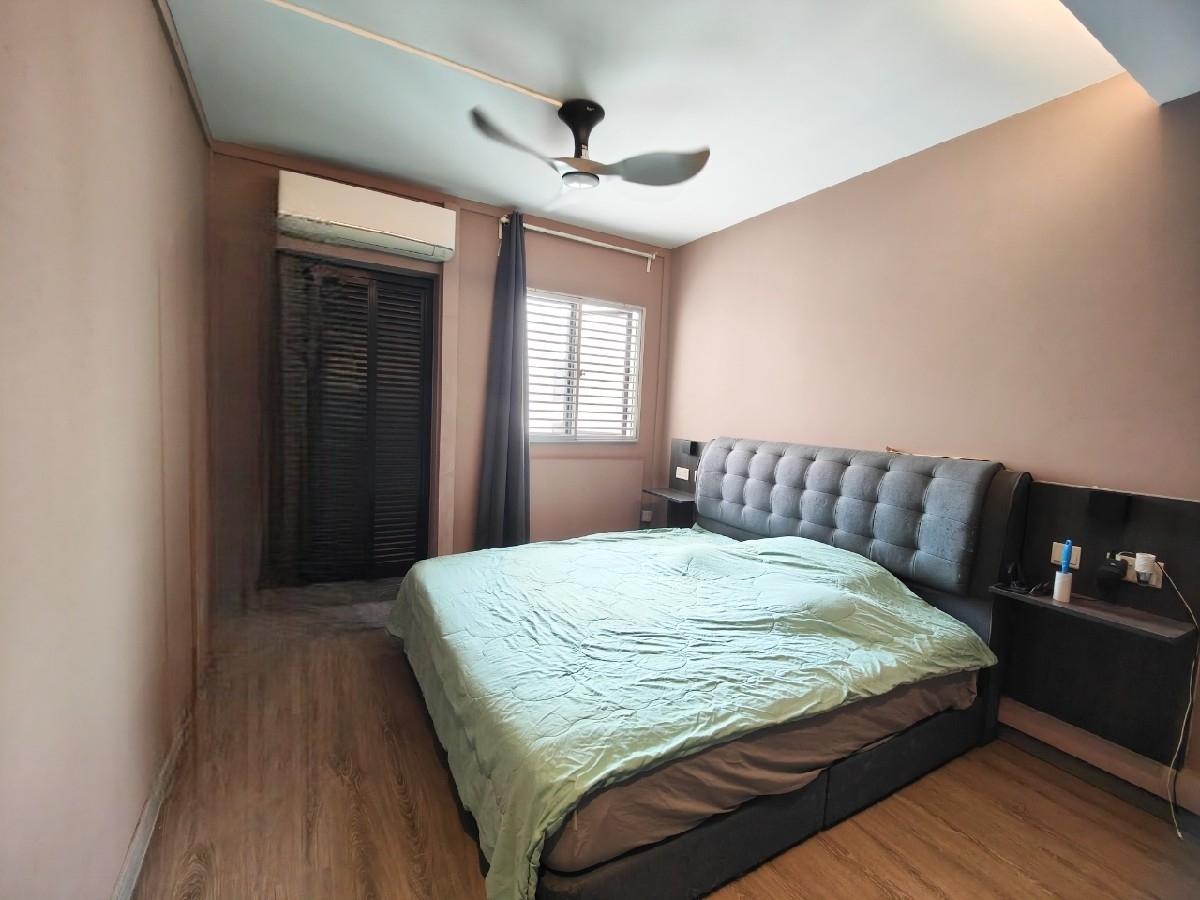 HDB Apartment for Sale, 313 Woodlands Street 31 HDB Apartment For Sale, $488,000, 2 Bed 2 Bath 786 sqft $621.00 psf, SGD 488,000 | 99-year Leasehold