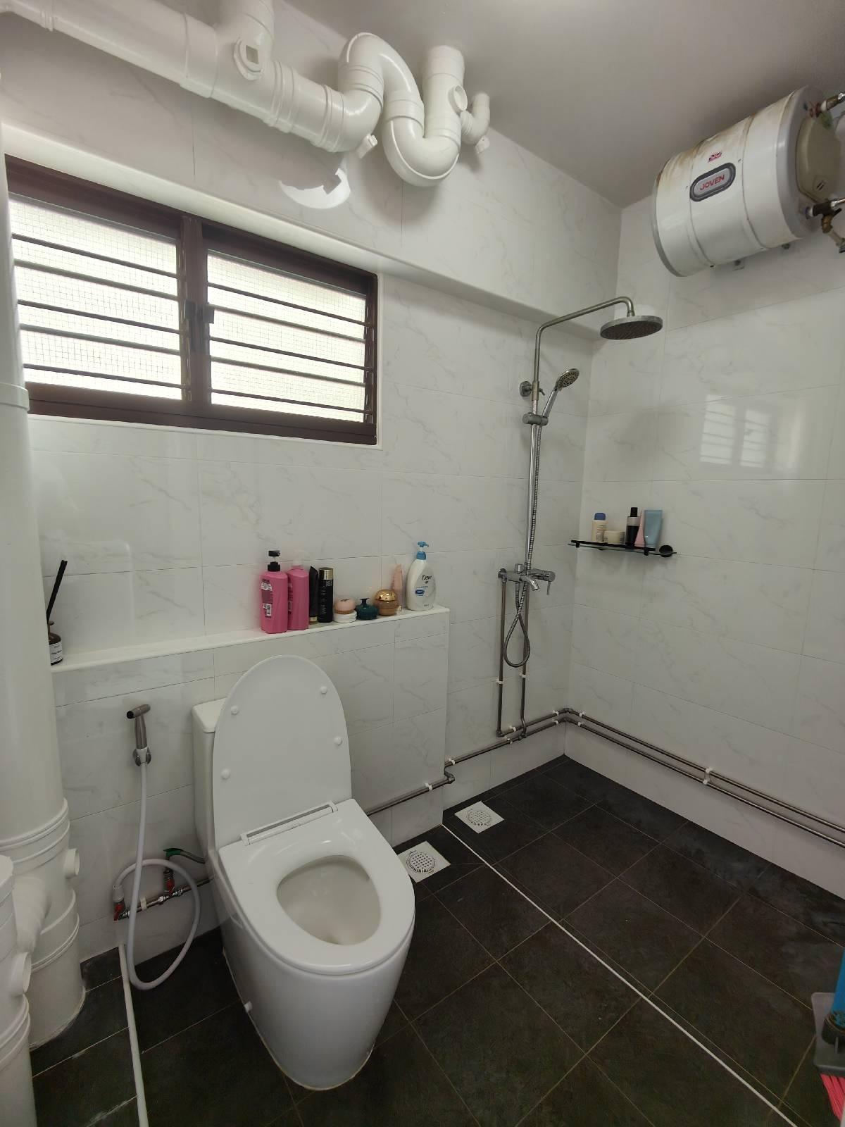 HDB Apartment for Sale, 872 Woodlands Street 81 HDB Apartment For Sale, $698,000, 3 Bed 2 Bath 1,464 sqft $477.00 psf, SGD 698,000 | 99-year Leasehold