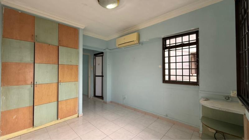 HDB Apartment for Sale, 680C Jurong West Central 1 HDB Apartment For Sale, $569,000, 3 Bed 2 Bath 1,011 sqft $563.00 psf, SGD 569,000 | 99-year Leasehold