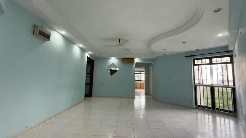 HDB Apartment for Sale, 680C Jurong West Central 1 HDB Apartment For Sale, $569,000, 3 Bed 2 Bath 1,011 sqft $563.00 psf, SGD 569,000 | 99-year Leasehold