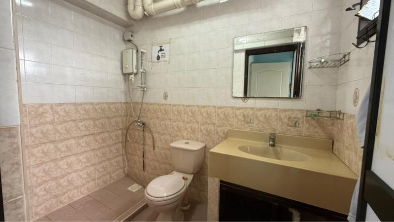 HDB Apartment for Sale, 680C Jurong West Central 1 HDB Apartment For Sale, $569,000, 3 Bed 2 Bath 1,011 sqft $563.00 psf, SGD 569,000 | 99-year Leasehold