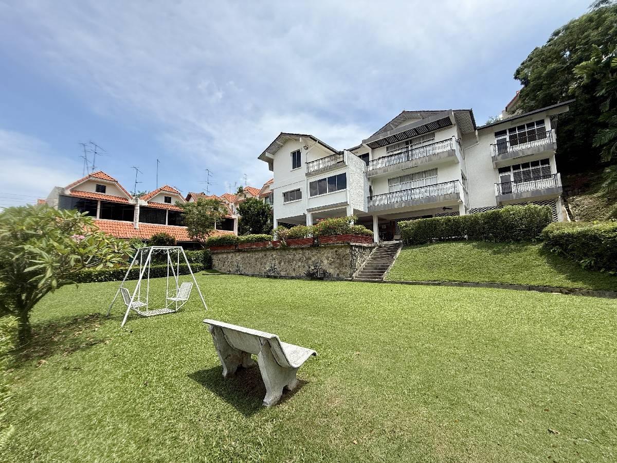 Prop-GPT: Detached: D15  OPERA ESTATE