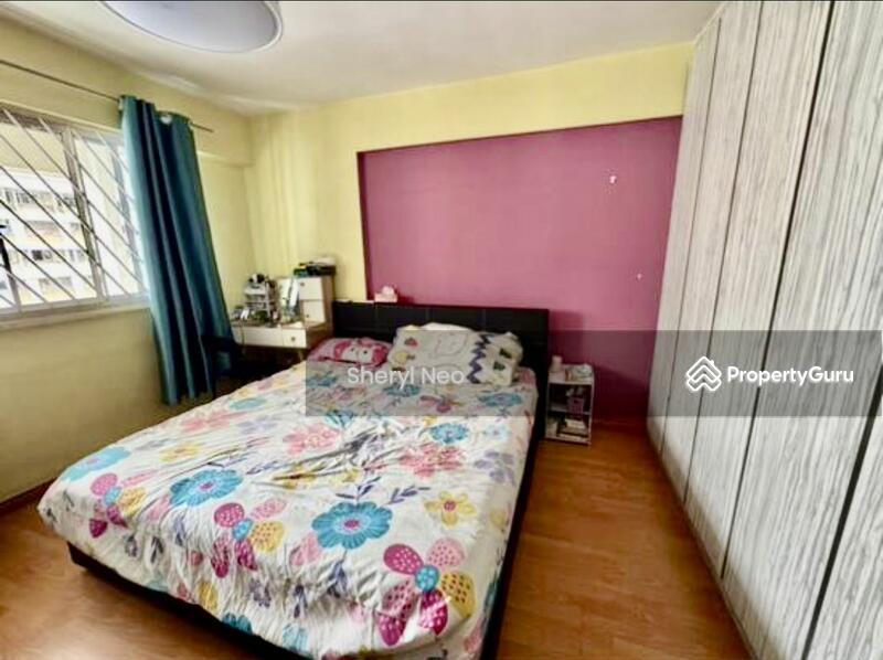 HDB Flat for Sale, 558 Jurong West Street 42, SGD 755,000 | 99-year lease