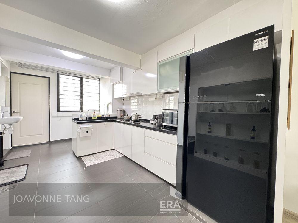 HDB - 3 room for Sale, Lorong 1 Toa Payoh 126 Lorong 1 Toa Payoh, SGD 418,000 | Leasehold