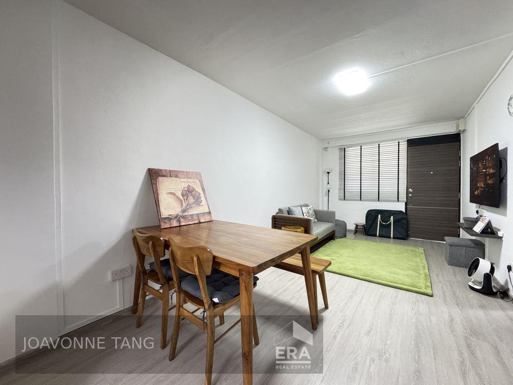 HDB - 3 room for Sale, Lorong 1 Toa Payoh 126 Lorong 1 Toa Payoh, SGD 418,000 | Leasehold