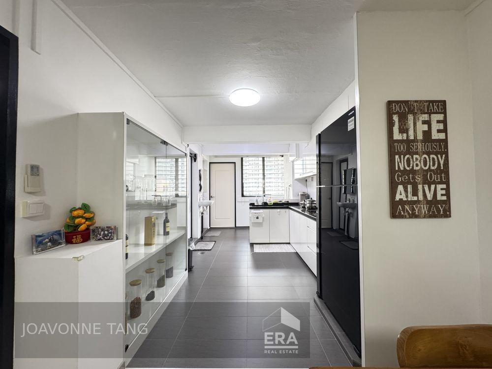 HDB - 3 room for Sale, Lorong 1 Toa Payoh 126 Lorong 1 Toa Payoh, SGD 418,000 | Leasehold