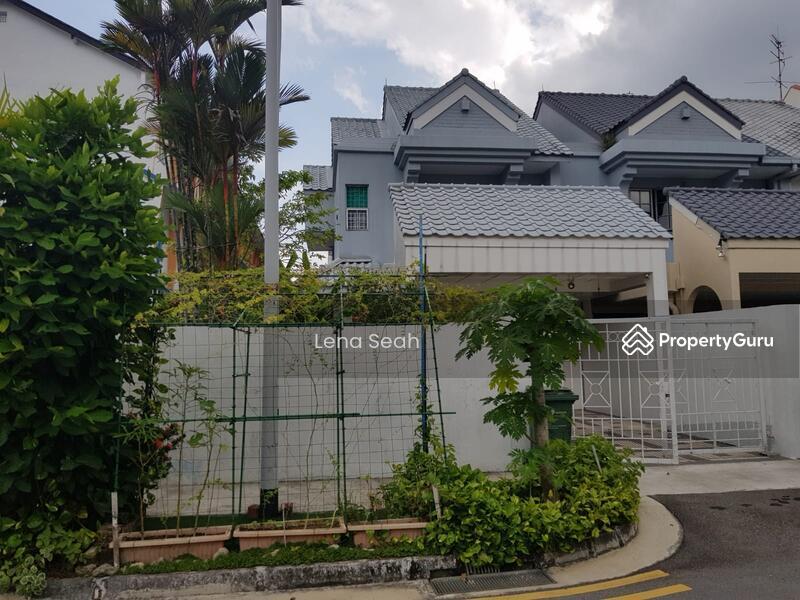 Prop-GPT: Semi-Detached: D13  Sennett Estate