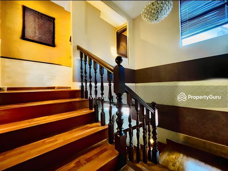Detached for Sale, A Well Build Home With Wide Frontage @ Phoenix! Walking Distance To MRT & Malls, SGD 9,500,000 | Freehold
