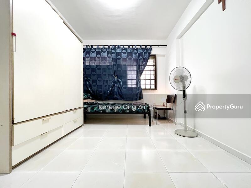 HDB Flat for Sale, 440 Choa Chu Kang Avenue 4, SGD 555,888 | 99-year lease
