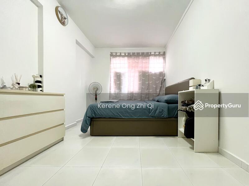 HDB Flat for Sale, 440 Choa Chu Kang Avenue 4, SGD 555,888 | 99-year lease