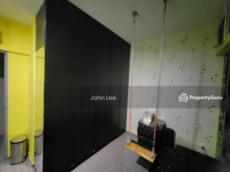 HDB Flat for Sale, 416 Clementi Avenue 1, SGD 1,350,000 | 99-year lease
