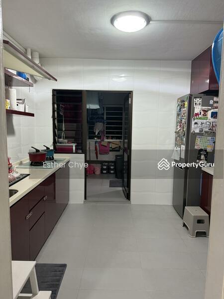 HDB Flat for Sale, 709 Woodlands Drive 70, SGD 580,000 | 99-year lease