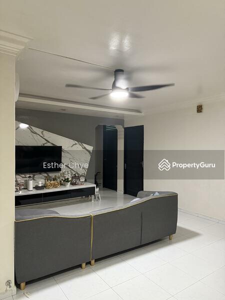 HDB Flat for Sale, 709 Woodlands Drive 70, SGD 580,000 | 99-year lease