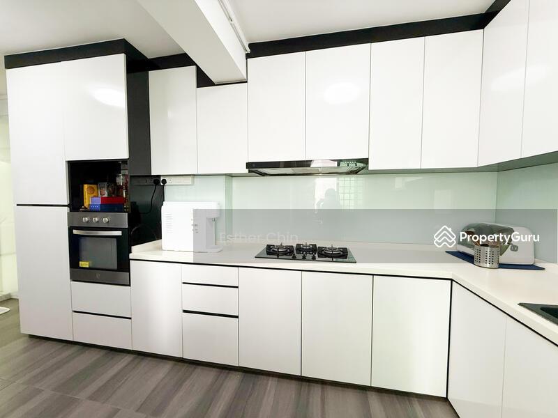 HDB Flat for Sale, 218 Lorong 8 Toa Payoh, SGD 720,000 | 99-year lease