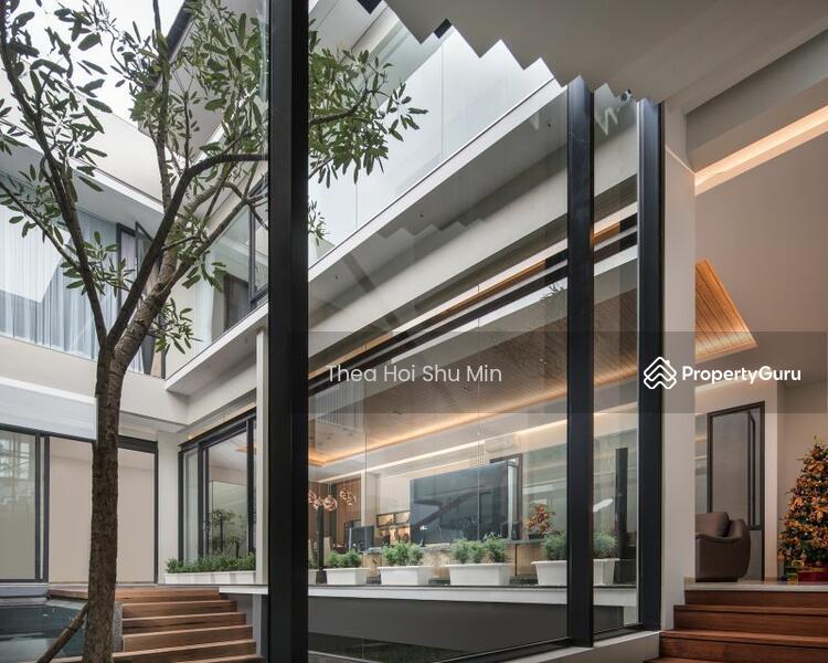 Bungalow - Good Class for Sale, Cluny, Gallop Park. Botanic Garden , SGD 32,000,000 | Freehold