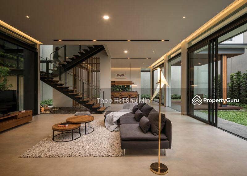 Bungalow - Good Class for Sale, Cluny, Gallop Park. Botanic Garden , SGD 32,000,000 | Freehold