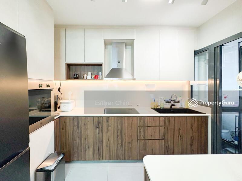 HDB Flat for Sale, 464B Clementi Avenue 1, SGD 1,200,000 | 99-year lease