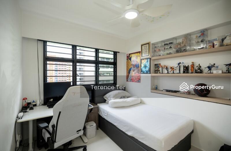 HDB Flat for Sale, 604B Tampines Avenue 9, SGD 1,050,000 | 99-year lease