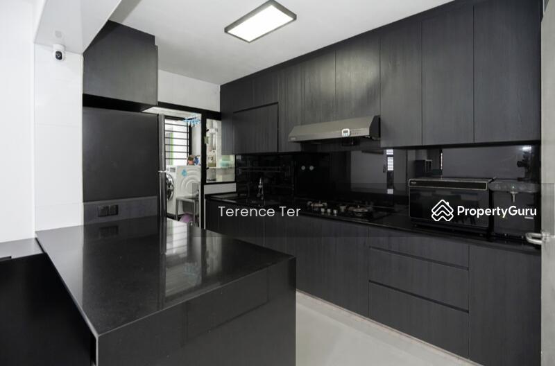 HDB Flat for Sale, 604B Tampines Avenue 9, SGD 1,050,000 | 99-year lease