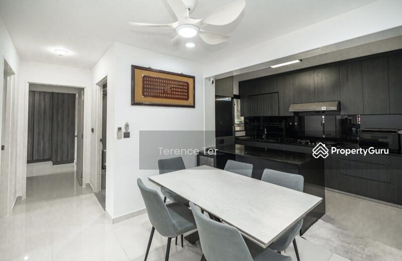 HDB Flat for Sale, 604B Tampines Avenue 9, SGD 1,050,000 | 99-year lease