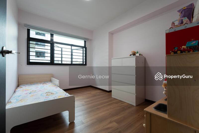 HDB Flat for Sale, 609A Tampines North Drive 1, SGD 869,999 | 99-year lease