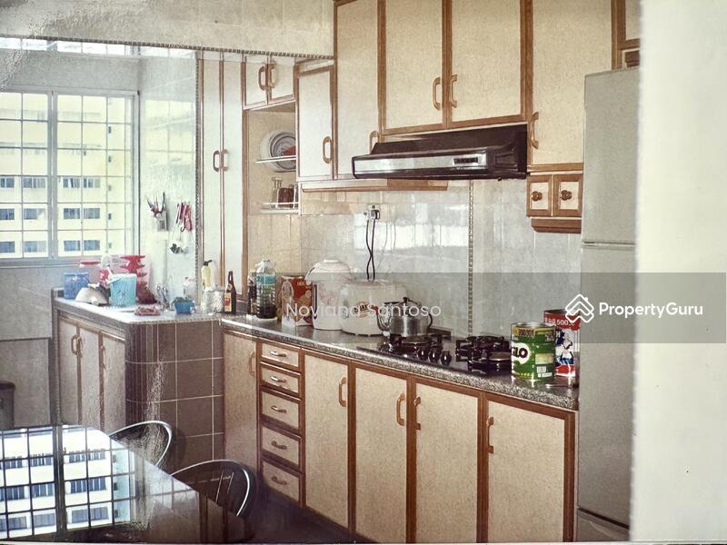 HDB Flat for Sale, 35 Chai Chee Avenue, SGD 499,000 | 99-year lease