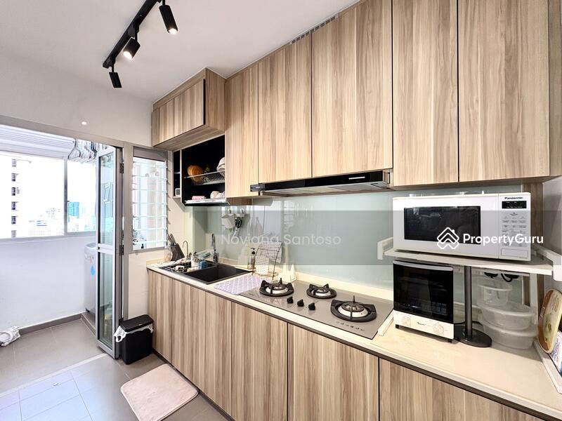 HDB Flat for Sale, 117B Jalan Tenteram, SGD 699,000 | 99-year lease