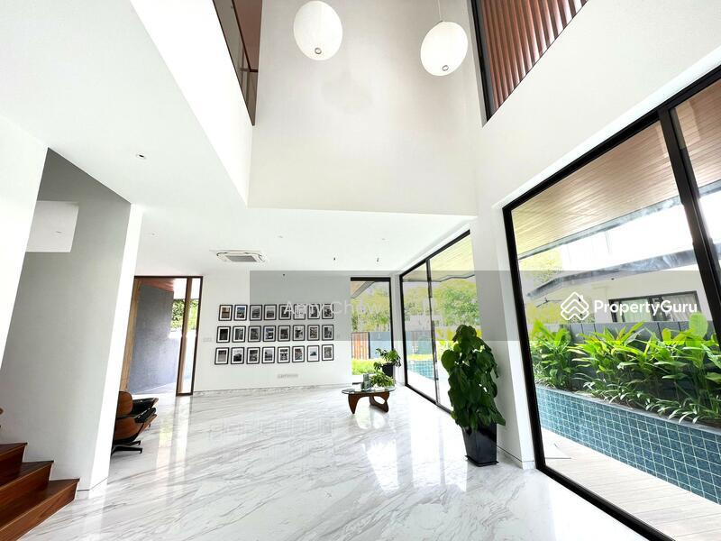 Prop-GPT: Semi-Detached: D10 Holland Within 1km of MGS - Stunning Luxurious 3 Storey Semi-D with Pool and Lift in Bukit Timah Vicinity