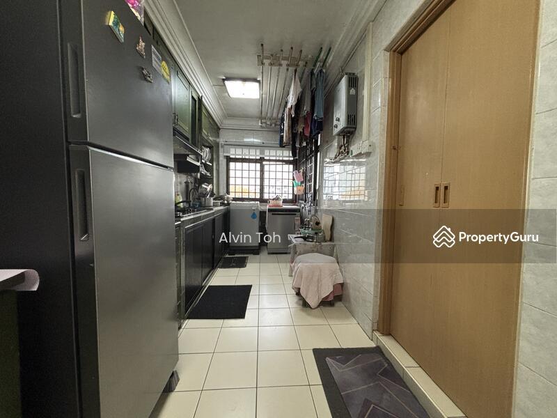 HDB Flat for Sale, 424 Canberra Road, SGD 520,000 | 99-year lease