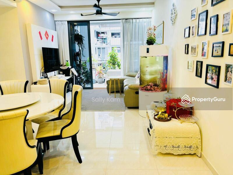 Prop-GPT: Executive Condominium: D27 Yishun Signature At Yishun