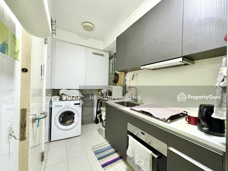 HDB Flat for Sale: Pasir Ris, D18, 511530