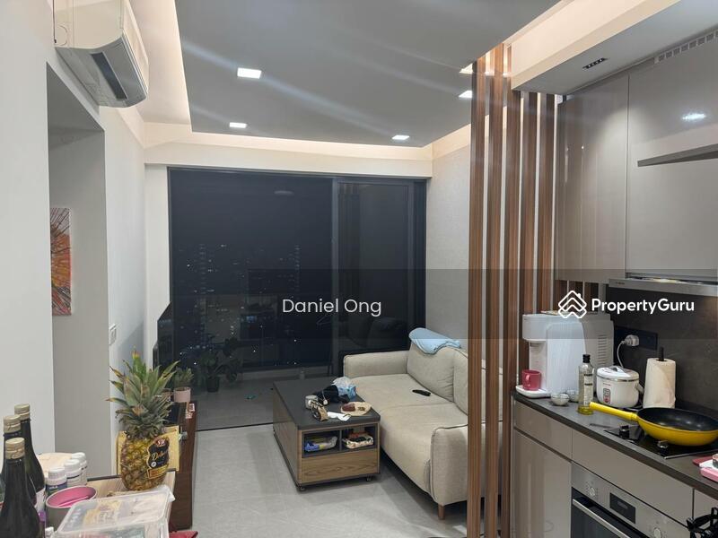 Condominium for Sale, The Antares, SGD 1,600,000 | 99-year lease