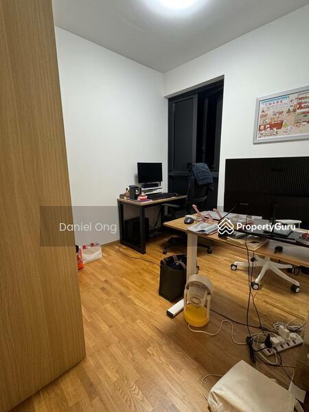 Condominium for Sale, The Antares, SGD 1,600,000 | 99-year lease