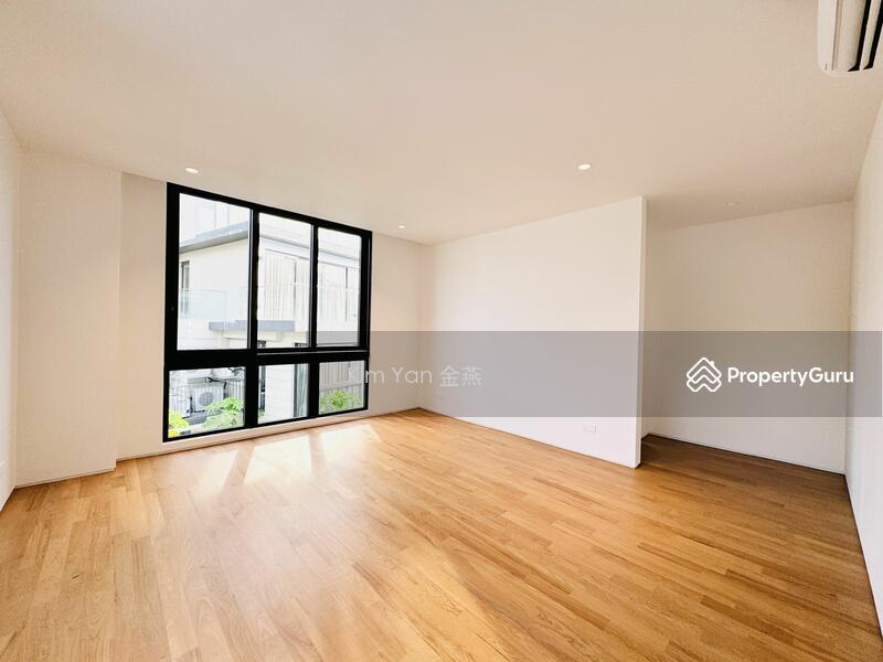 Bungalow for Sale, Brand New & Luxury Bungalow with Lift & pool, quality finishes, Fair face concrete featured wall, SGD 15,500,000 | 999-year lease