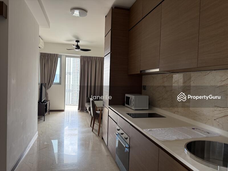 Prop-GPT: Condominium: D03  Queens Peak